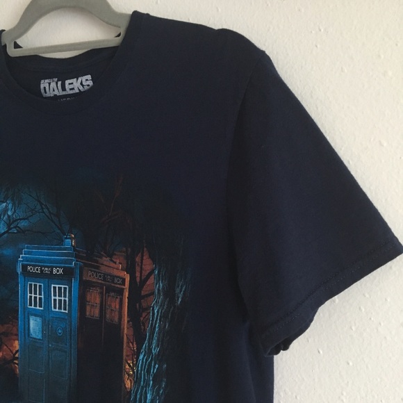 Dr. Who & the Daleks graphic print t-shirt Sz M - Picture 3 of 5